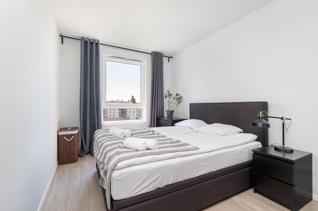 Owsiana 9 - Modern Designed Apartment With Balcony By Noclegi Renters Warszawa Exteriör bild