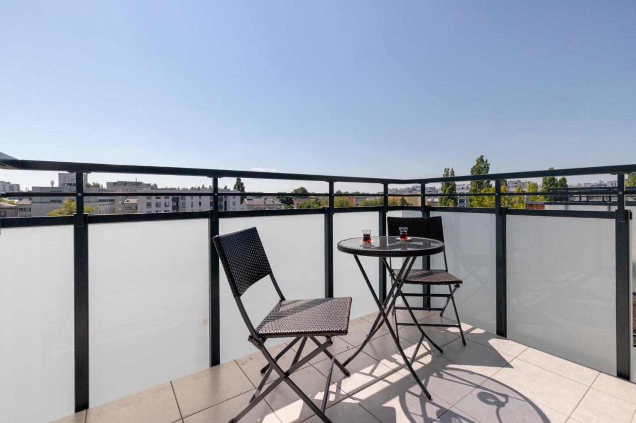 Owsiana 9 - Modern Designed Apartment With Balcony By Noclegi Renters Warszawa Exteriör bild